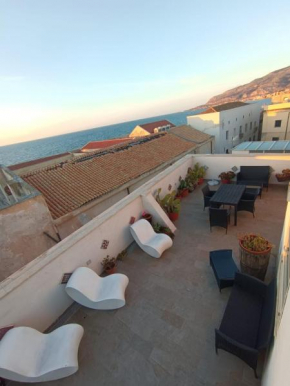 Boutique Rooms and Breakfast GranVeliero Trapani